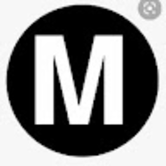 Meet your Posher, Marissa - Picture 1 of 1